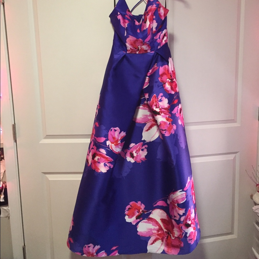 floral patterned prom dress !!